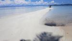 Bening Parah! Ini Pasir Timbul di Pantai Saleo Raja Ampat