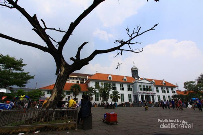 Beragam Atraksi Unik di Kota Tua Jakarta