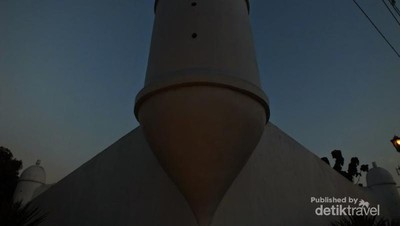 Berburu Foto Sunset di Benteng Keraton Yogya