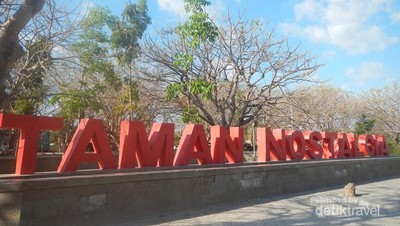 Bernostalgia Sore Hari di Taman Nostalgia, Kupang