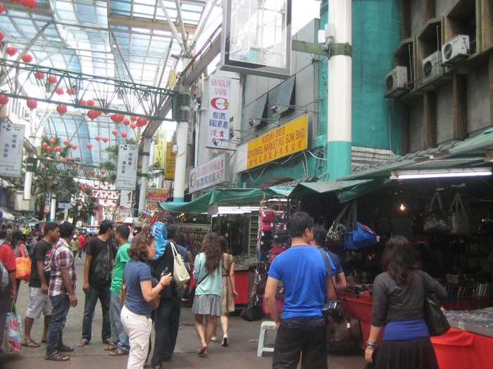 Berpusing-pusing di Kuala Lumpur