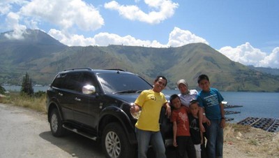 Bisa! Roadtrip ke Danau Toba Bareng Keluarga