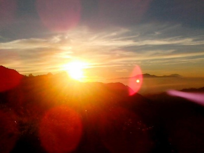 Bromo, Pesona Keindahan Asli dari Indonesia