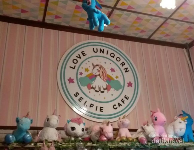 Bukan Cuma Bangkok, Bandung Juga Punya Kafe Unicorn