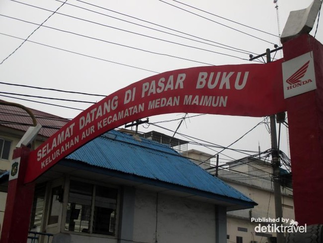 Bukan di Kwitang, Ini Pasar Buku di Medan