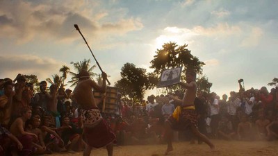 Bukti Kejantanan Lelaki Suku Sasak: Presean