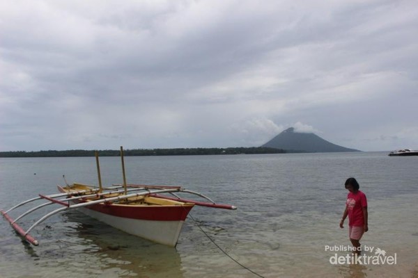 Pemandangan di sekitar Pulau Siladen.