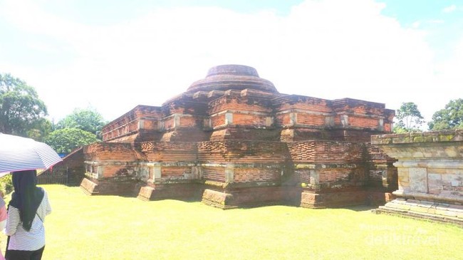 Candi Muara Takus, Destinasi Wisata Populer di Riau