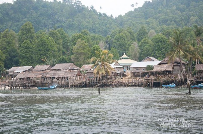 Cantiknya Bengkayang Bikin Mabuk Kepayang