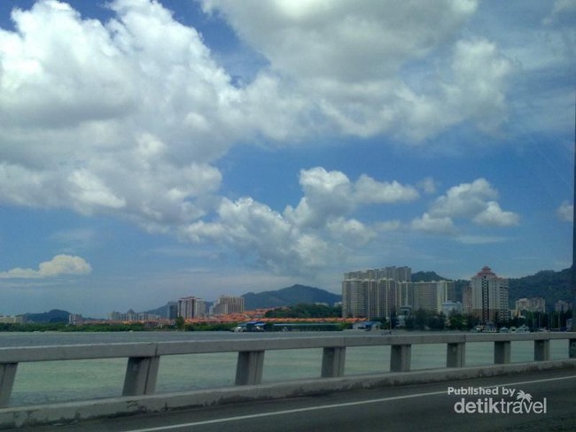 Cantiknya Penang Dari Atas Kapal Ferry