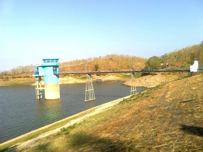 Cantiknya Waduk Malahyu