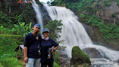 Cikondang, Curug Menawan di Dekat Gunung Padang