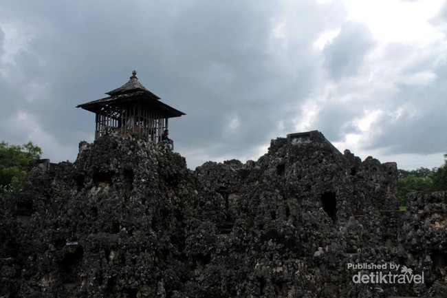 Cirebon Juga Punya Tamansari Ala Yogya