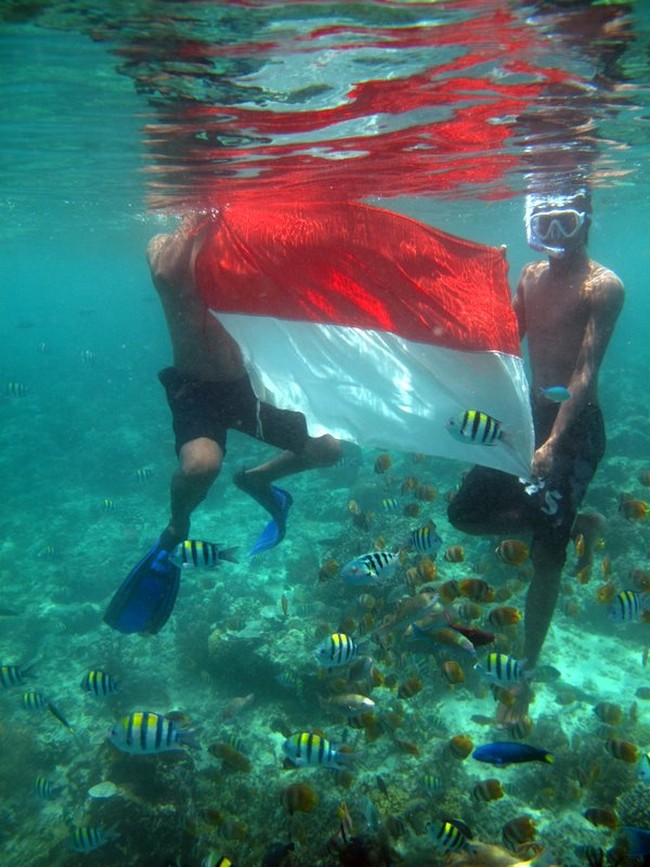 Dari Bawah Laut Gili, Aku Cinta Indonesia