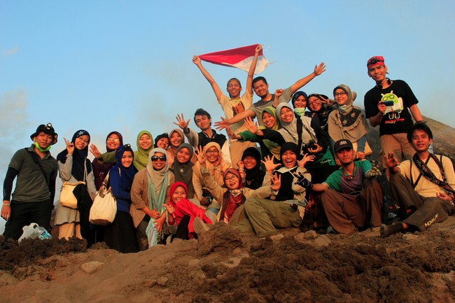 Dari Trekking Sampai Snorkeling, di Krakatau Semua Bisa!