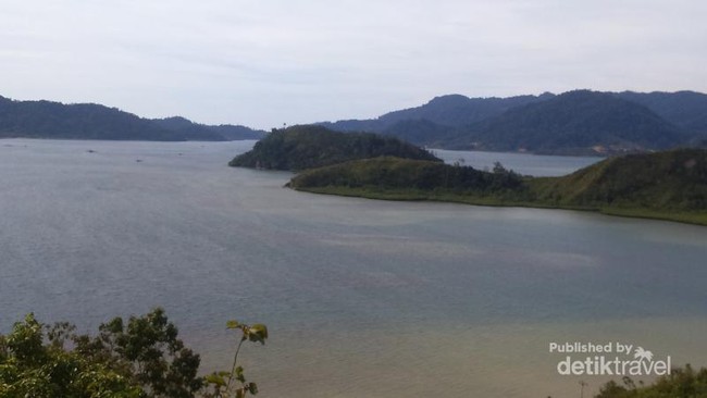 Destinasi di Sumbar yang Mirip Raja Ampat