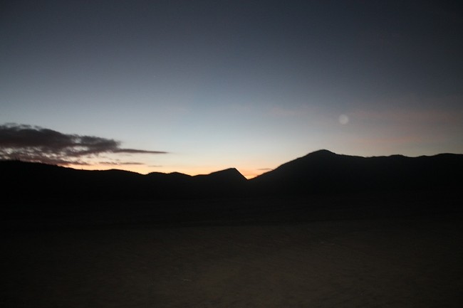 Detik-detik Bangkitnya Surya di Puncak Bromo
