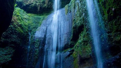 Di Air Terjun Inilah Gajah Mada Bersemedi