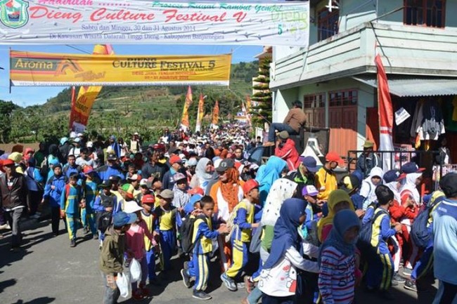 Dieng Culture Festival, Uniknya Ruwatan Anak Gimbal