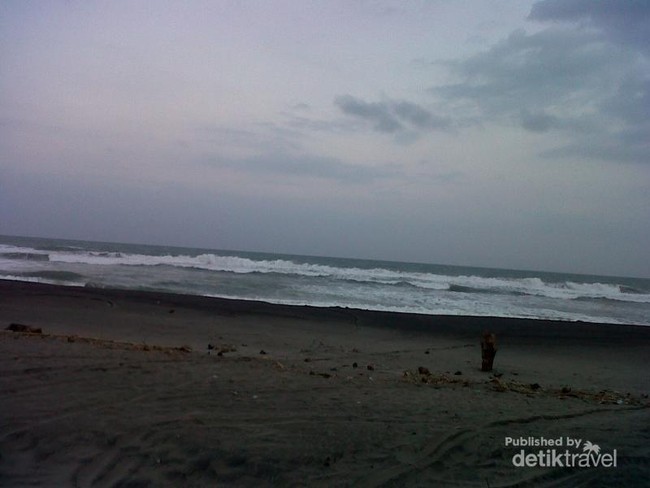 Eits! Cianjur Juga Punya Pantai Seperti Parangtritis