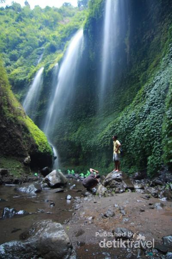 Eksotisme Bromo & Air Terjun Madakaripura