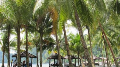 Eksotisnya Pantai Tablanusu di Papua