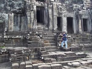 Foto: Bayon Temple, Kuil Eksotis dari Kamboja