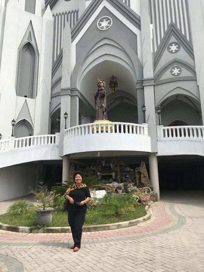 Foto: Katedral Baru Samarinda yang Indah