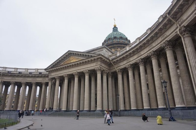 Foto: Katedral Megah Rusia, Tak Kalah dengan Notre Dame