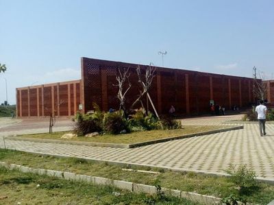 Foto: Masjid Tak Biasa di Tol Trans Jawa