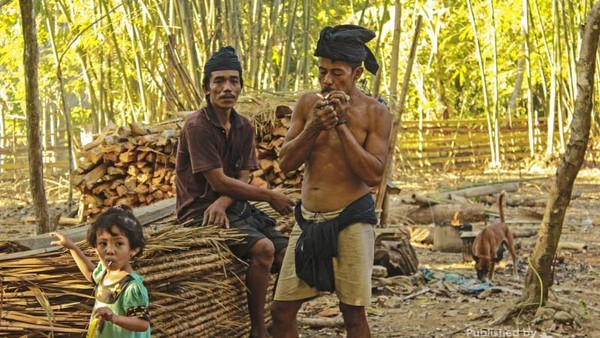 Foto: Melihat Kehidupan Sederhana Suku Kajang Dalam
