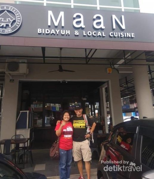 Foto: Menikmati Makanan Khas Suku Dayak Bidayuh di Malaysia