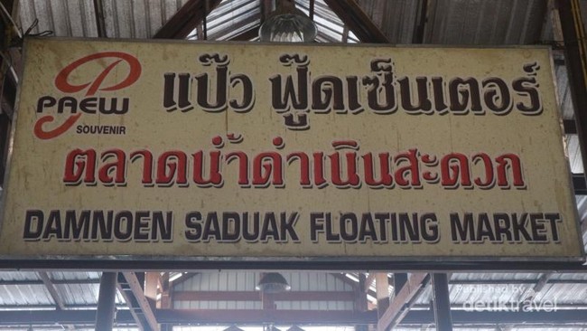 Foto: Pasar Terapung di Thailand Berusia 153 Tahun