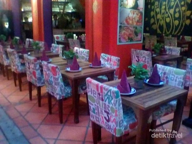 Foto: Pub Street, Sisi Lain Wisata Malam di Kamboja
