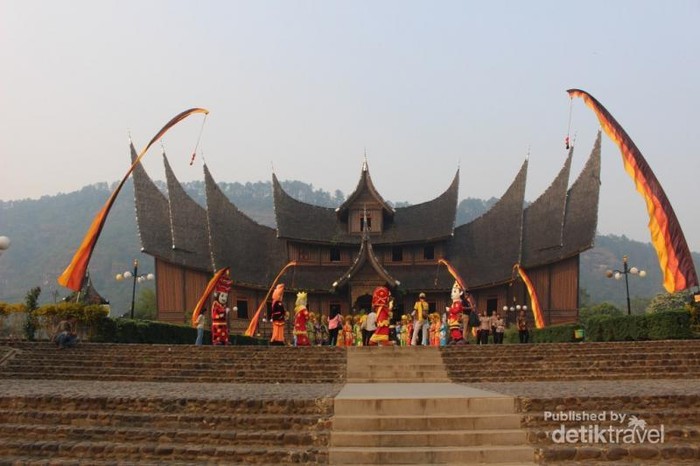 Foto: Sehari Jadi Bangsawan Minang