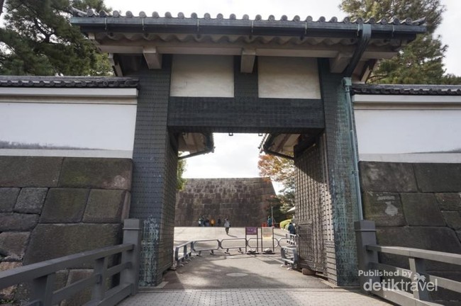 Foto: Sungguh Megah Istana Kediaman Kaisar Jepang