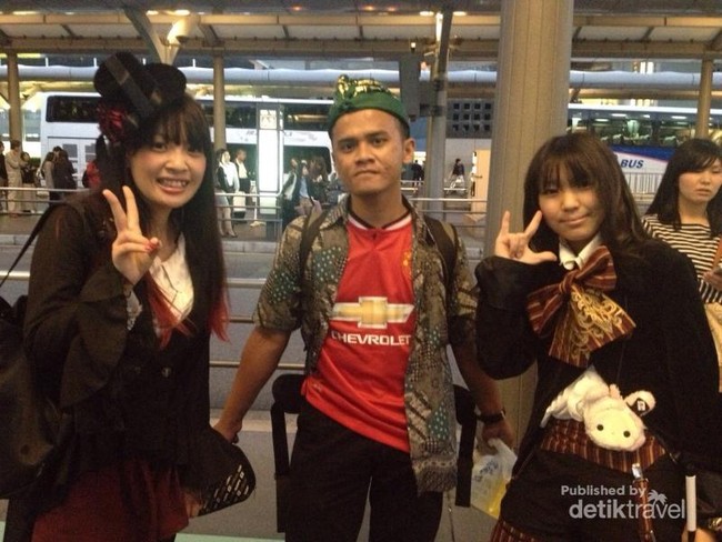 Gadis Jepang yang Imut dan Fotogenik