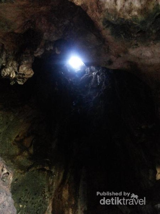 Gua di Padalarang yang Konon Menyimpan Leluhur Orang Sunda
