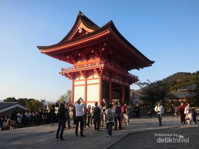 Hai Jomblo, Ini Kuil di Jepang Untuk Mendatangkan Jodoh