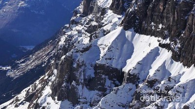 Hamparan Salju Abadi di Puncak Mount Titlis, Swiss