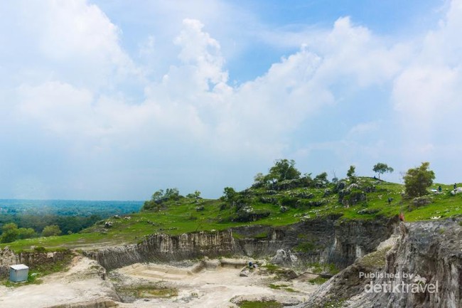 Hijau Seperti di Eropa, Bukit Jaddih di Madura