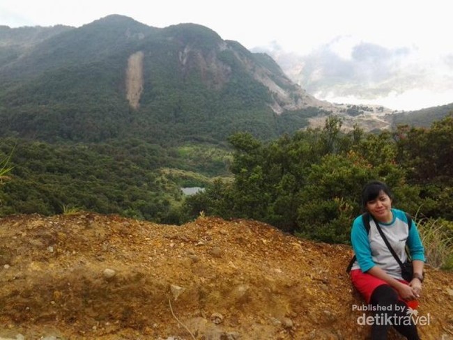 Hijaunya Pemandangan Papandayan dari Pondok Saladah