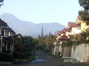 Ijo Royo-royo, Wisata Alam di Puncak