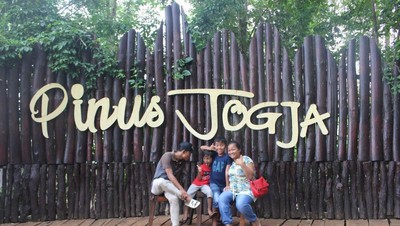 Indahnya Hutan Pinus Jogja yang Tak Pernah Membosankan