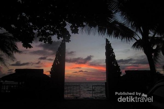 Ini Bukan Sunset di Bali, Tapi di Anyer