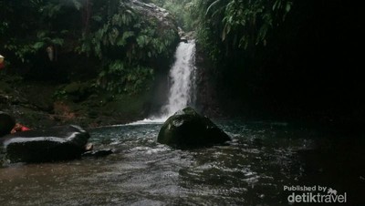 Ini Curug Pangeran, yang Segar-segar Masih dari Bogor