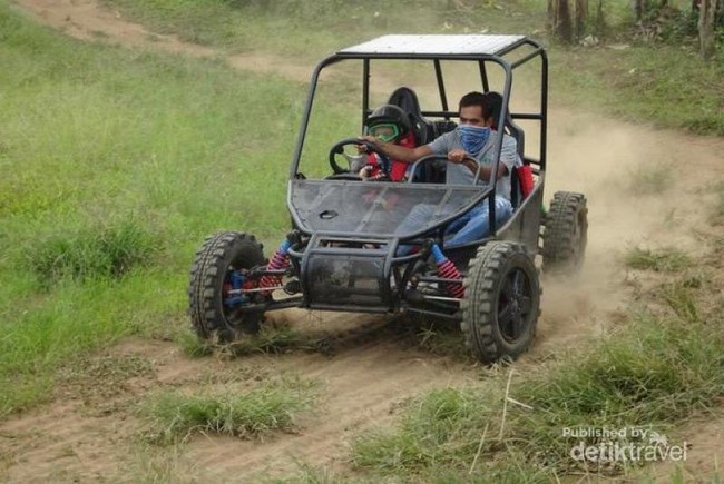 Ini Munduk Wilderness, Off Road Non-konvensional Pertama