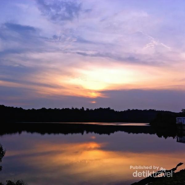 Ini Spot Cantik Untuk Melihat Sunrise dan Sunset di Batam