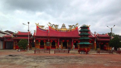 Inikah Vihara Terbesar di Sumatera?