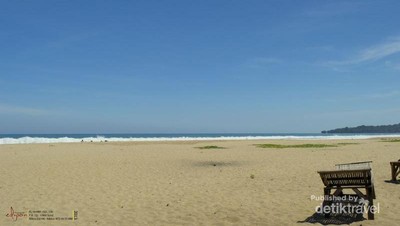 Inilah Bukti Kecantikan Pantai Sawarna di Banten